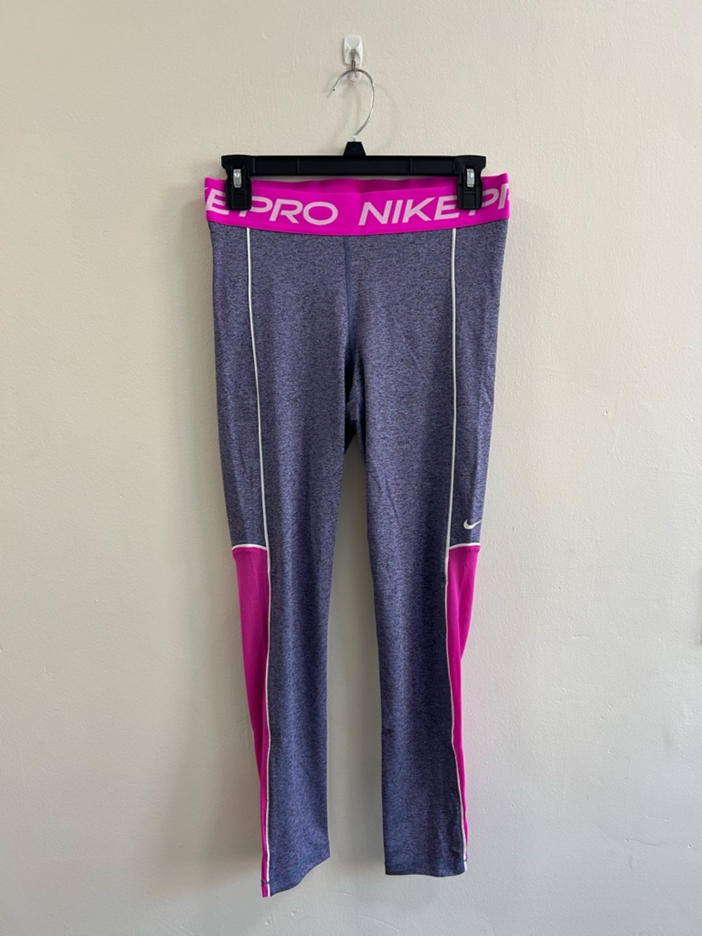 Nike Pro Dry Fit Performance Leggings